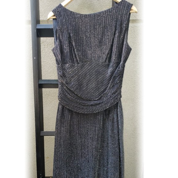 Vintage Wiggle Dress - with Pockets! - Picture 1 of 6